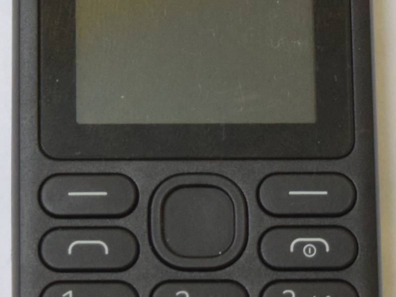 1200px-nokia_130.jpg