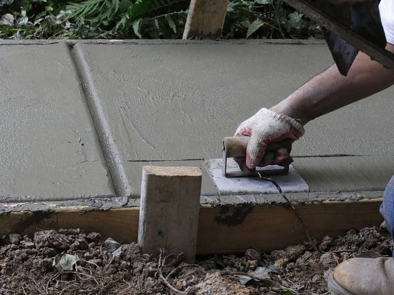 construction-work-construction-construction-tool-concrete-tool.jpg
