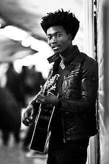 Photo_of_Benjamin_Clementine3.jpg