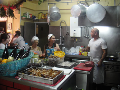Restaurant-Ze-da-Mouraria-Lisbon-kitchen.jpg, mai 2015 Restaurant-Ze-da-Mouraria-Lisbon-kitchen.jpg
